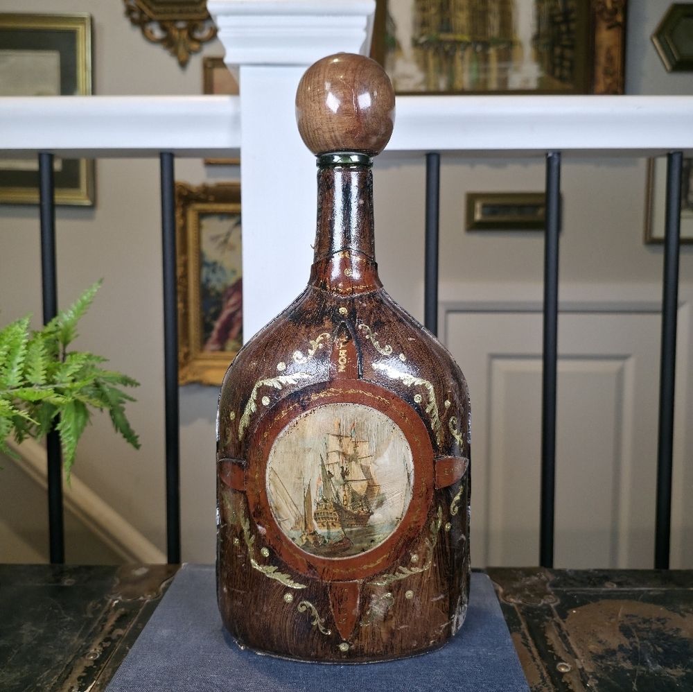 Vintage Mazzini Aldo Florence Leather Wrapped Decanter Sailing Ship Nautical 13"